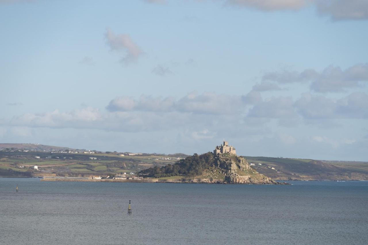 Stunning Views Over Mounts Bay With Balcony Penzance Zewnętrze zdjęcie