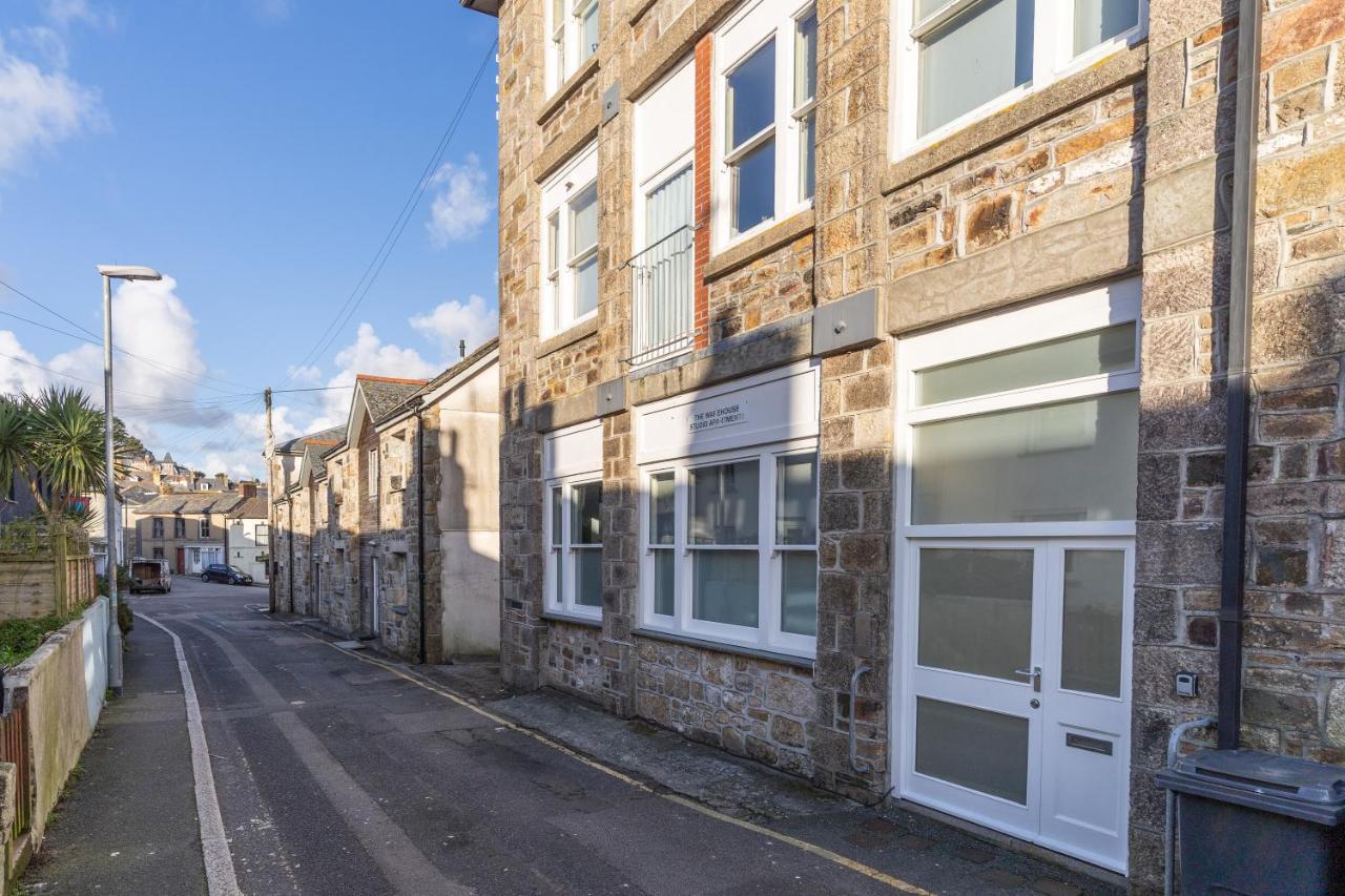 Stunning Views Over Mounts Bay With Balcony Penzance Zewnętrze zdjęcie