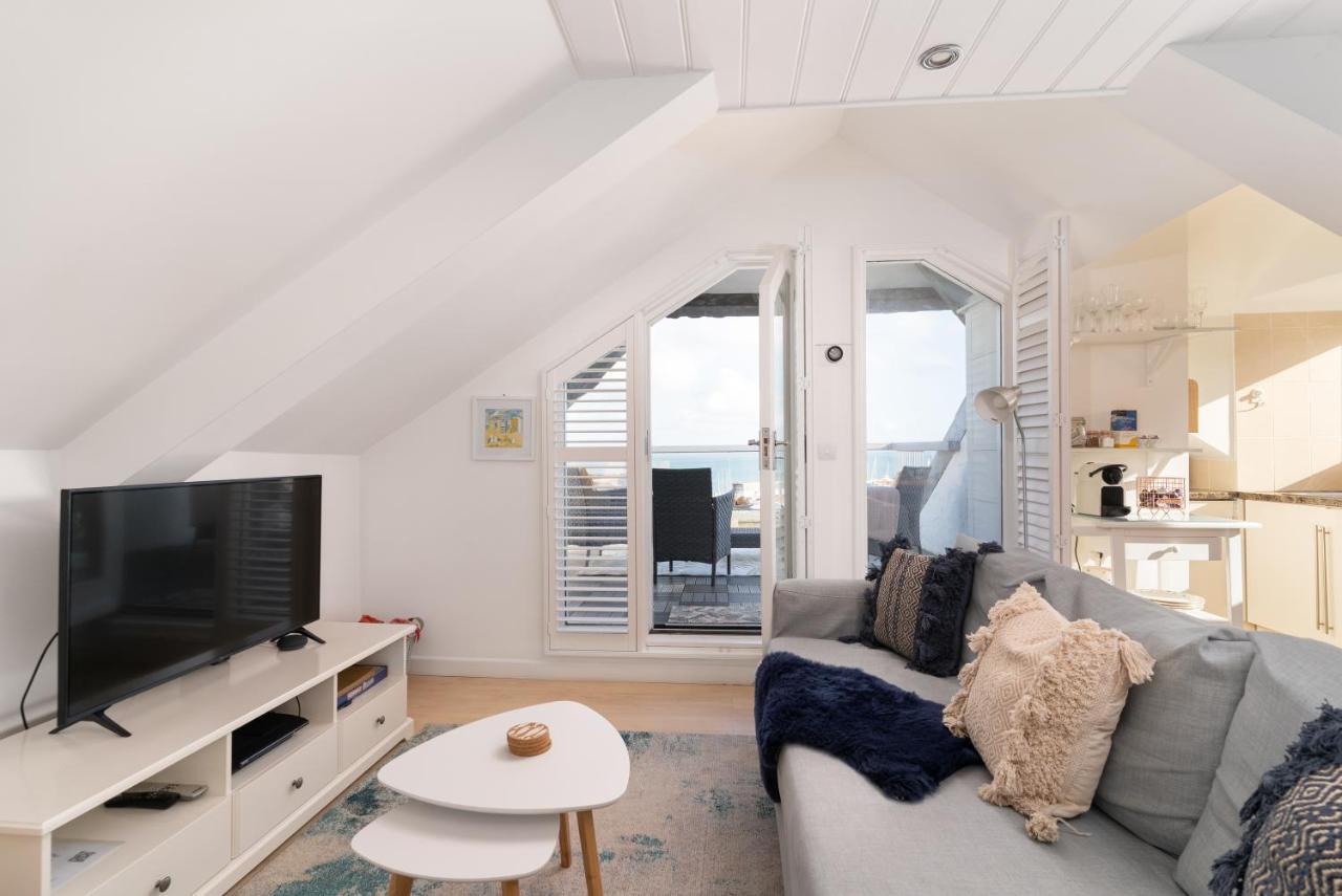 Stunning Views Over Mounts Bay With Balcony Penzance Zewnętrze zdjęcie